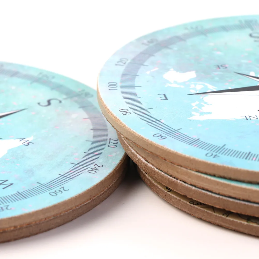 

OurWarm 30/50Pcs Travel Theme Wedding Souvenirs World Maps Compass Cork Coasters with Tag Anniversary Party Favors Decoration