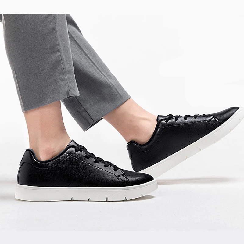 

ONEMIX New Popular Style Skateboarding Shoes Men Casual Shoes Lace Up Comfortable Shoes Men Soft Lightweight Outsole Hombre