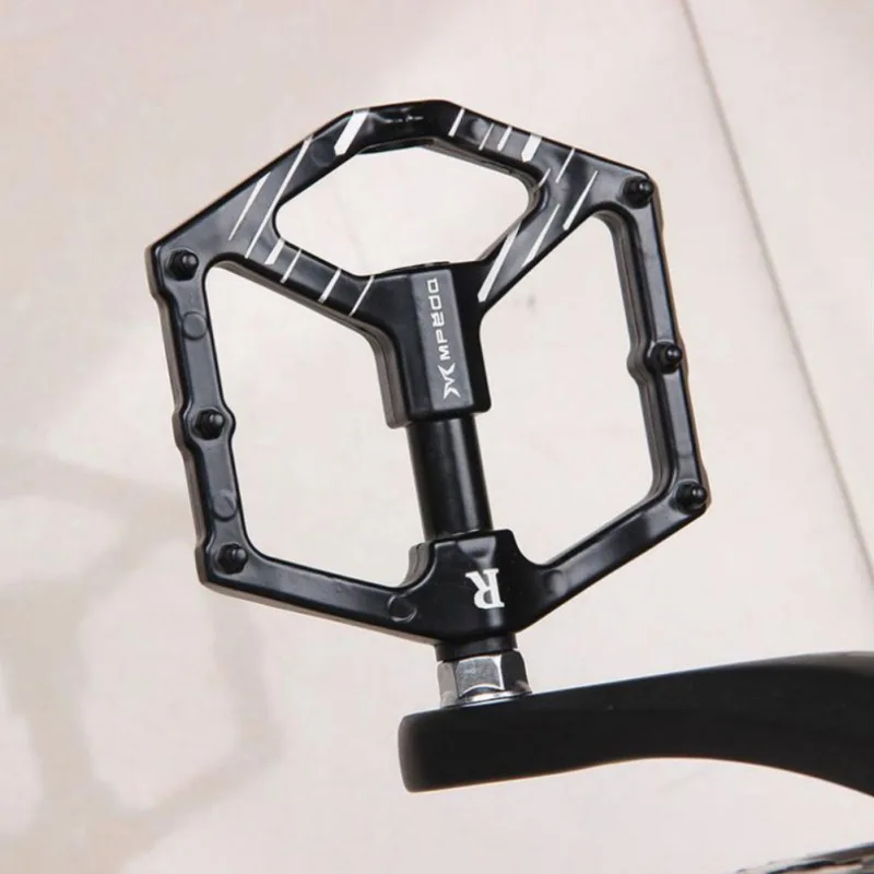 

Mountain Bike Pedal Durable Anti-rust Aluminum Alloy Strong Bearing Bicycle Pedal Bicycle Replacement Part