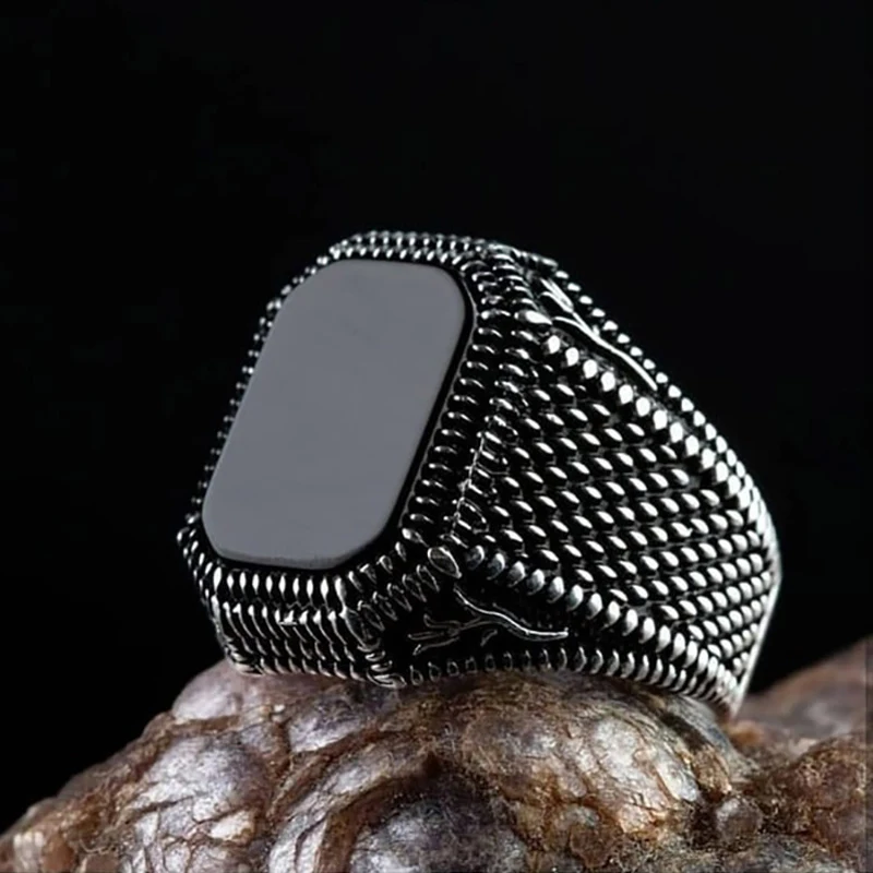 

1Pcs Fashion Hip Hop Ring Simple Style Black Square Male Ring Punk Motor Biker Rings Engagement Jewelry Gifts Accessories