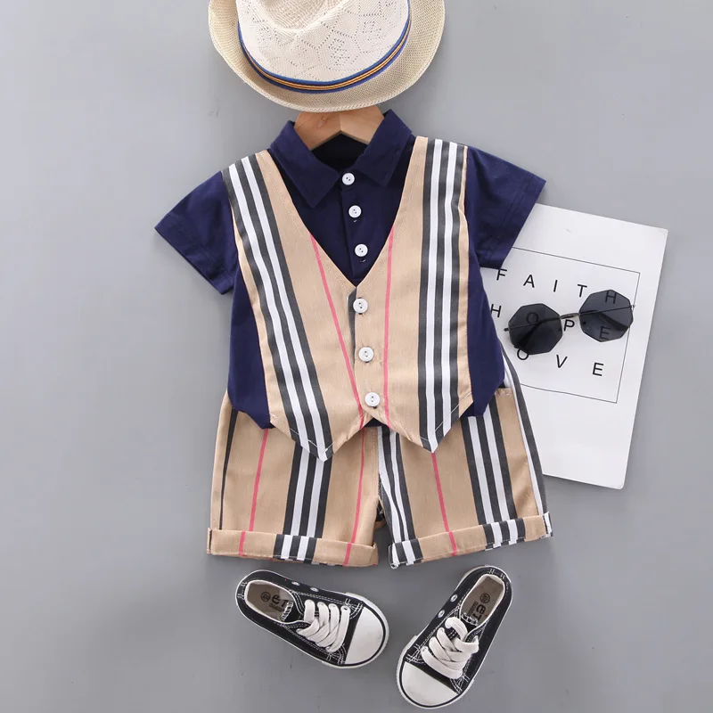 

Комплект одежды для мальчиков, летний детский костюм из двух предметов, хлопковая рубашка и шорты для маленьких джентльменов, одежда из дву...