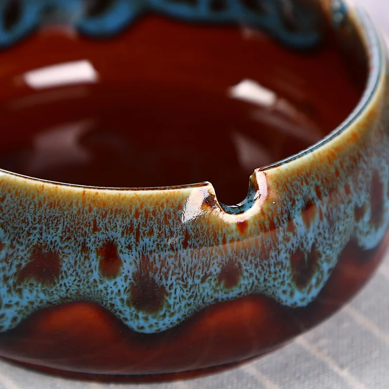 Пепельница из цветной глазурованной керамики пепельница меняющая глазурованную