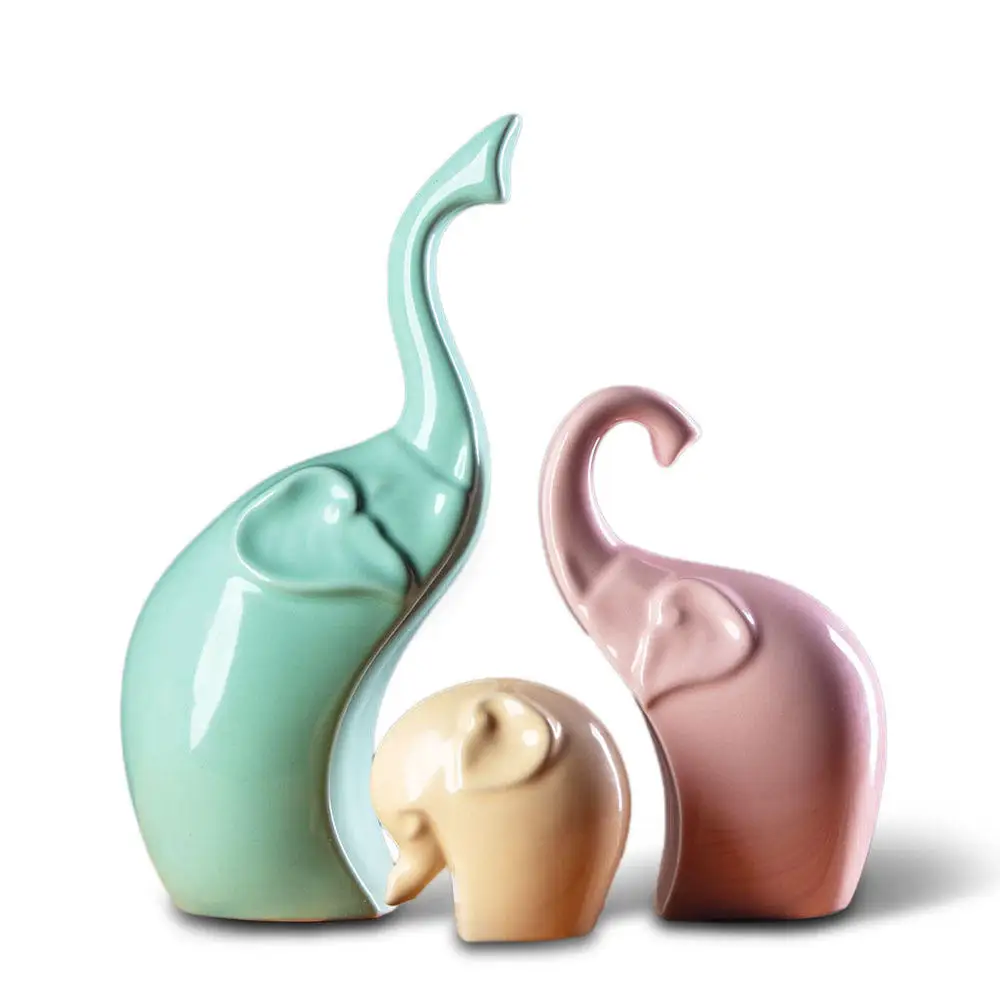 

3PCS Family Elephant Statue Home Crafts Room Decorations Elephant Loves Ornament Porcelain Animal Figurines