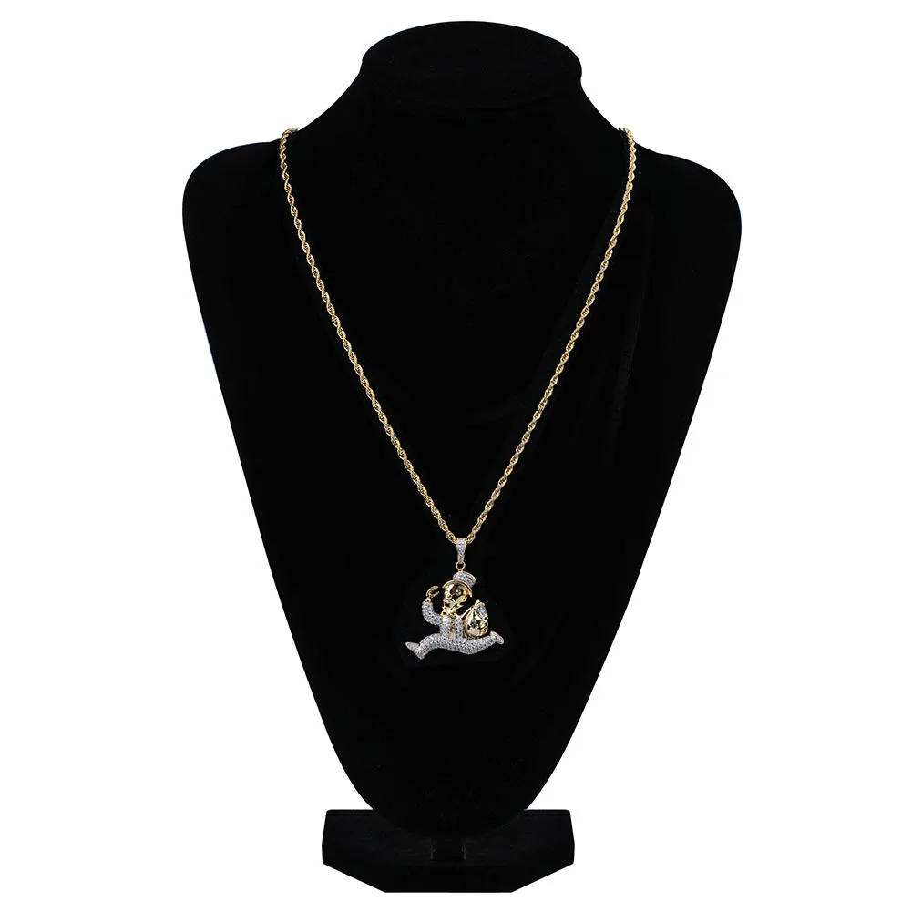 

2020 New Fashion Men And Women Running Doll Personality Pendant Stainless Steel Necklace Personality Hip Hop Jewelry Gift