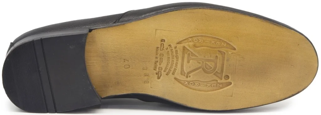 

Gedikpaal 9Y ZK 308 BLACK Male Shoes Shoes Classic