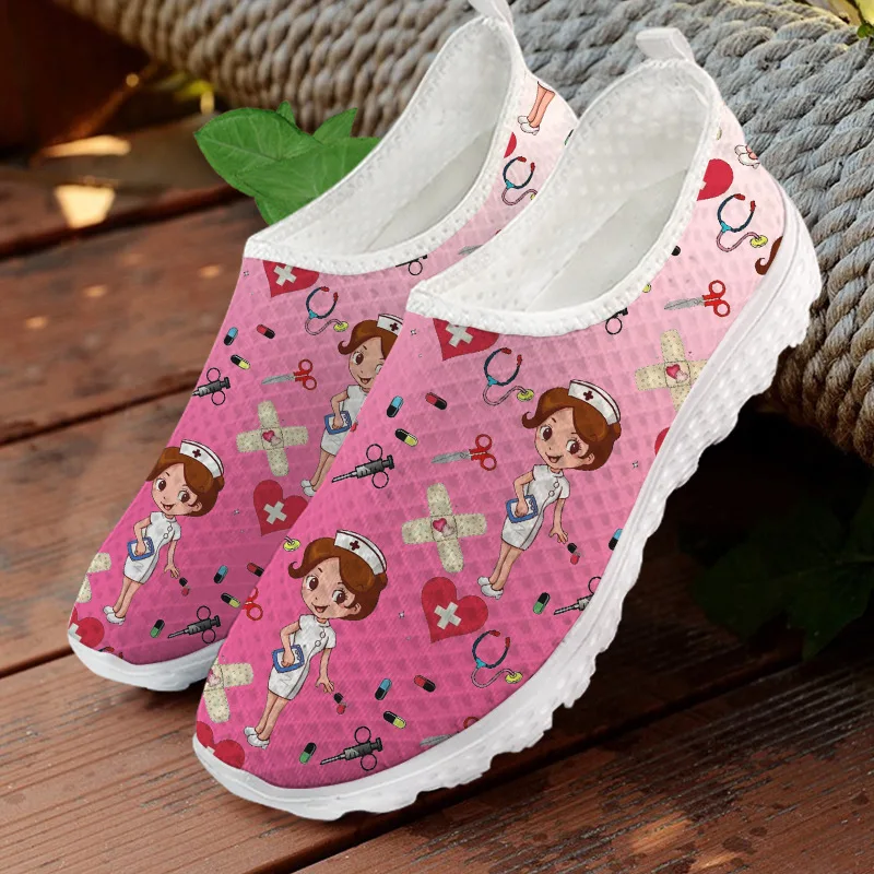 

2021 New Women's Flats Pink Sneakers For Ladies Nurse Mesh Shoes Medical Footwear Slip On Beach Shoes