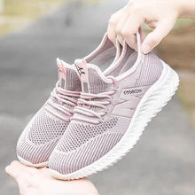Fashion Womens Running Shoes Portable Breathable Design Mesh Hollow Out Men Trainers Sports Sneakers Women Zapatillas De Deporte