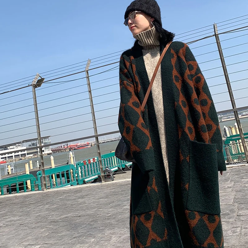 

Autumn Winter Woman Sweater Casual Knitted cardigan Patchwork Loose Long sweater Fashion female cardigan 2020 New