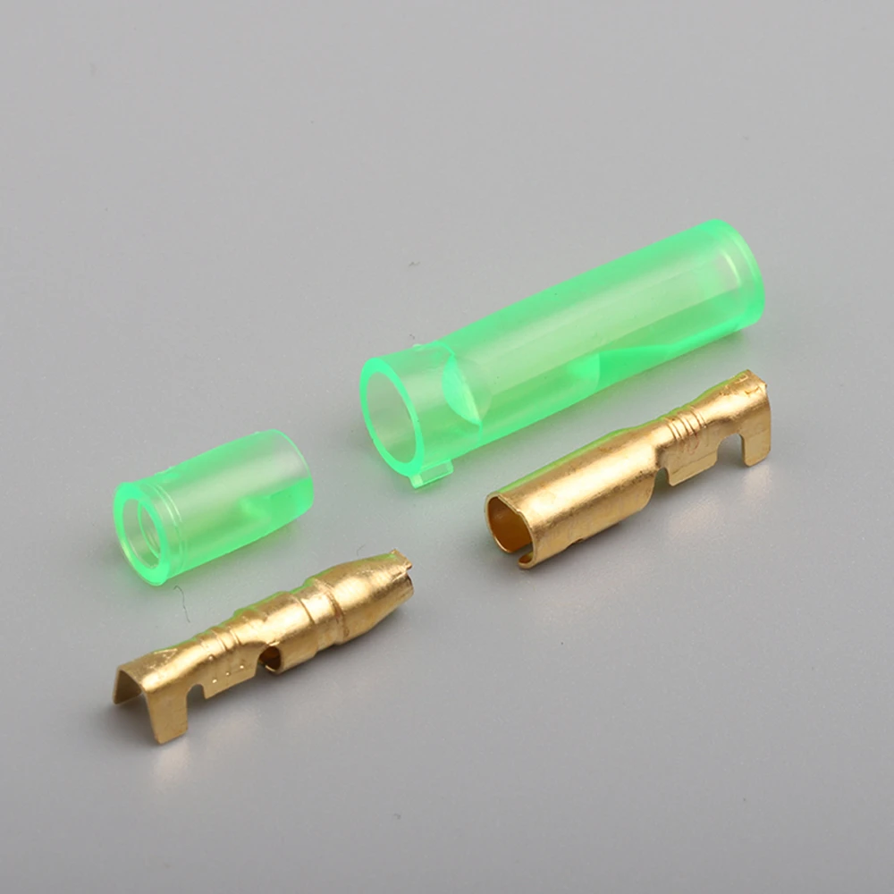 Коннектор для электрических проводов диаметр 4 мм штекер + чехол 50 комплектов = 200