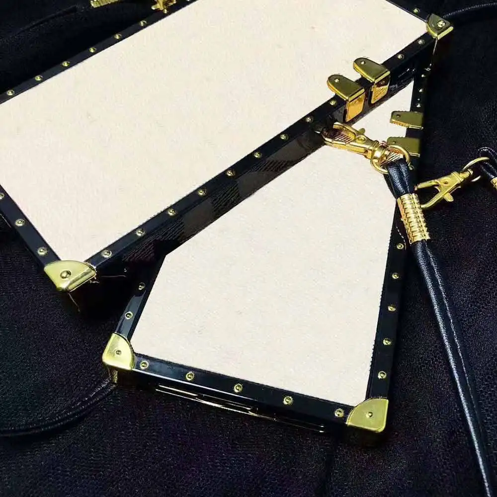 

Fashion PU Leather Designer Phone Case for iPhone 12 Pro Max 12 Mini 11 11promax X Xs Xr 8 7 Plus High Quality Skin Cover Cases