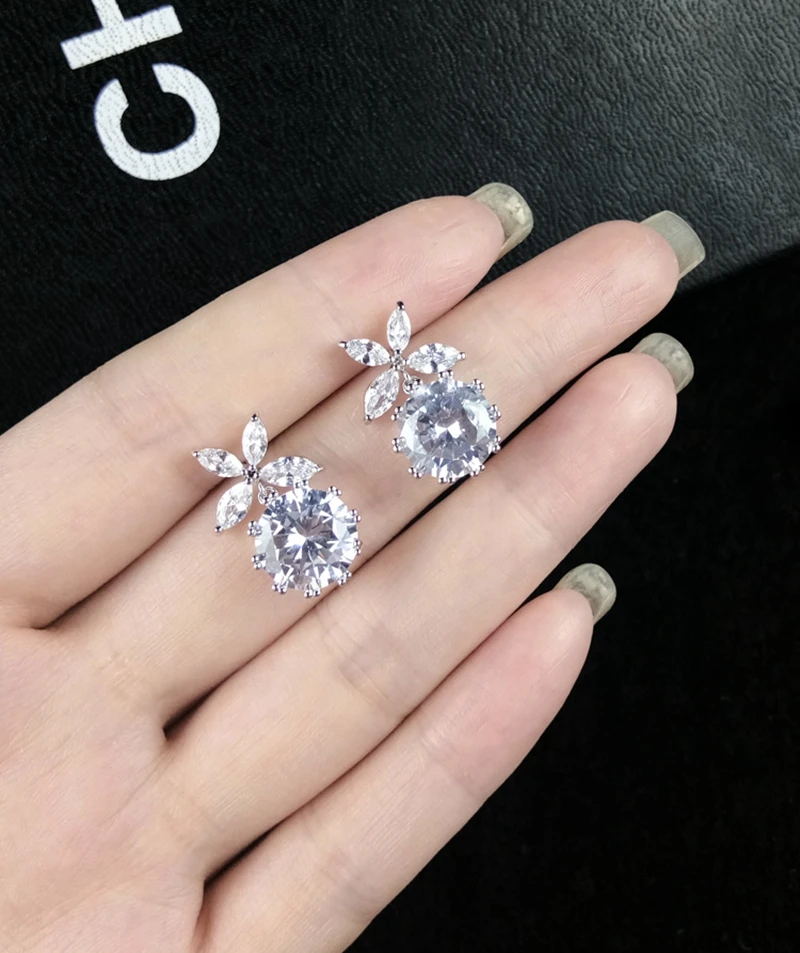 Южная Корея Новый S925 серебро личности Простые серьги с цветами и подарок