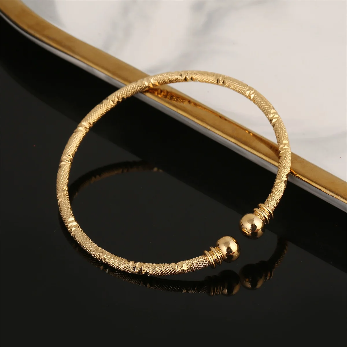 Открытые Браслеты Africa Dubai с золотым и серебряным покрытием для женщин мужчин