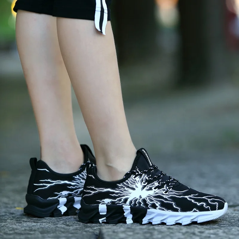 

Breathable Slip on Mens Loafers Zapatillas Hombre running shoes Men Fashion Casual Walking Shoes Men Shoes Lightweight Sneakers
