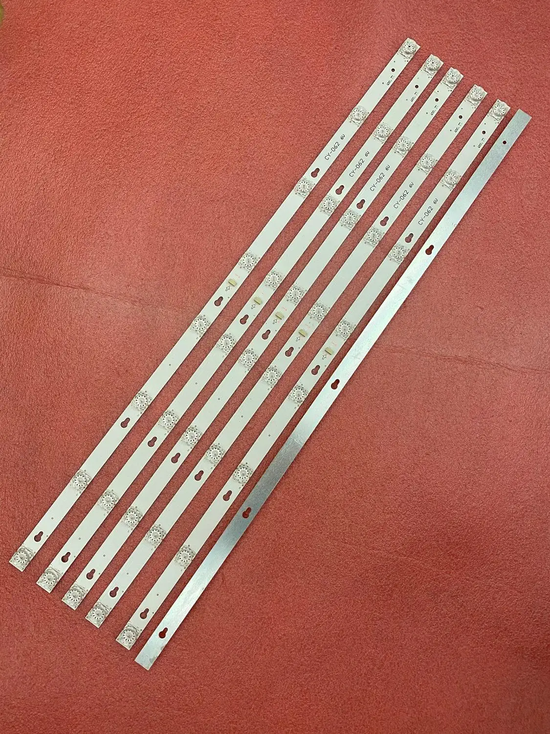 Светодиодная лента с подсветкой для Toshiba L40F3301B 40A730U 40l2600 L40D2900F TCL F40S5916 40S305 TOT_40D2900
