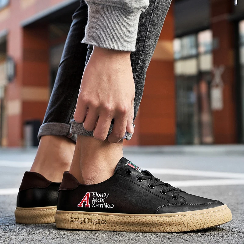 

2021 Spring Men Youth Casual Footwear Black Genuine Leather Man Sneakers Luxury Brand Casual Shoes Male Fashion Walking Shoe Men