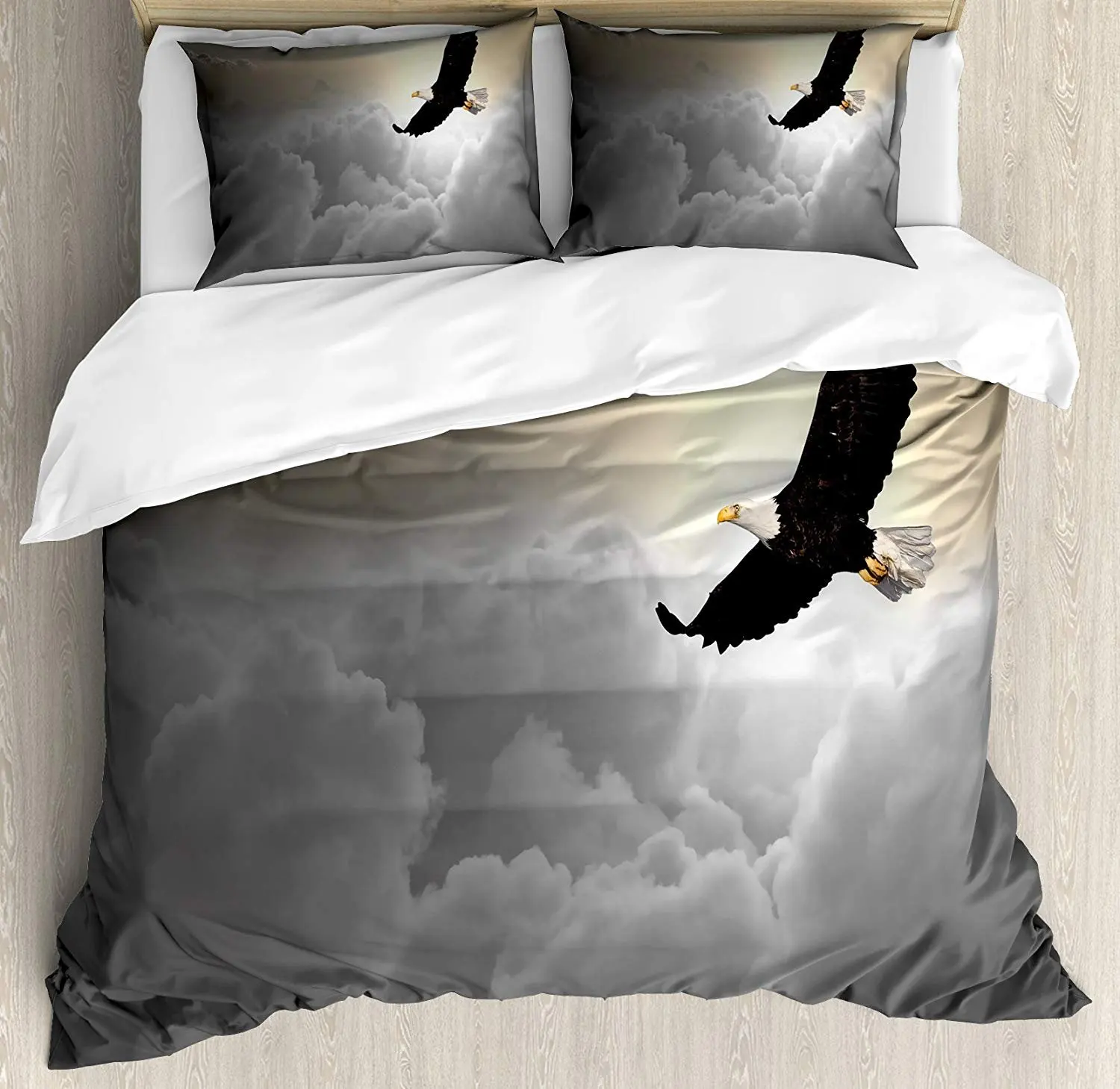 Eagle Bedding Set Majestic Creature Flying above Clouds Liberty Democracy and Freedom Pillowcases Quilt Cover Bed Set For Home