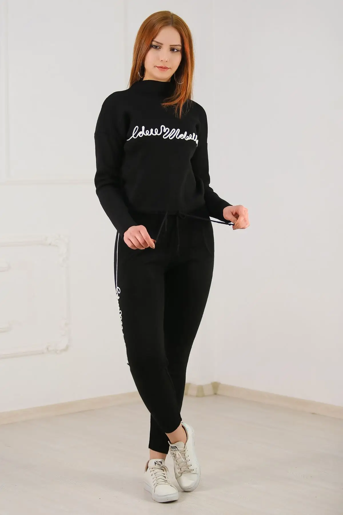 

Written Knitwear Suit Black