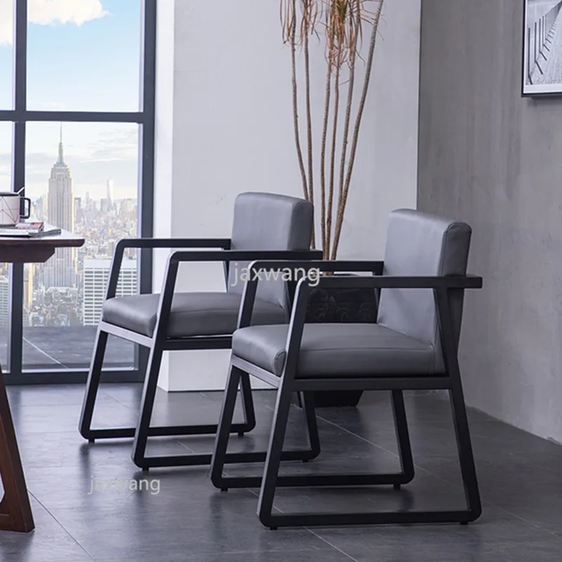 Кресло железная спинка обеденный стул кожа мягкая сумка промышленный стиль для