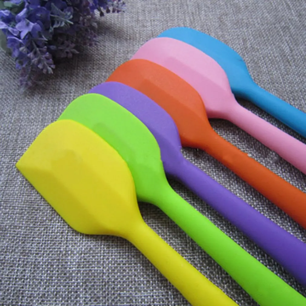

1pc Butter Spatula Heat-Resistant Food Grade Silicone Cream Spatula Icing Spatula Cake Spatula DIY Baking Tools