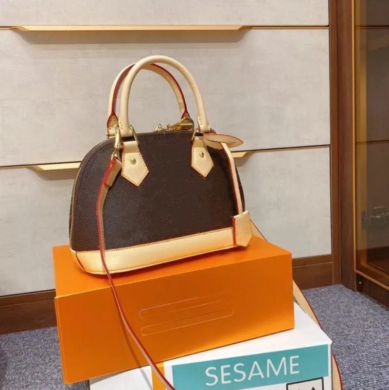 

2021 women Luxury brand soul bb bag high quality real leather fashion monogram damier ebene shell handbags shoulder bag Alma bb