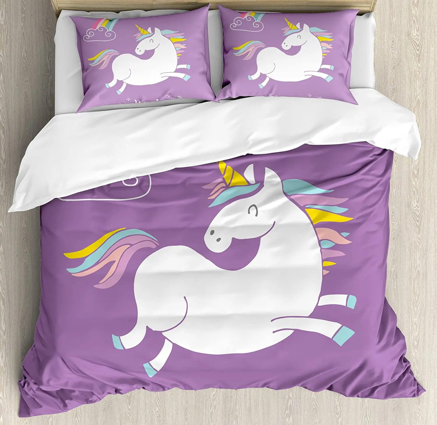 

Комплект постельного белья с рисунком единорога