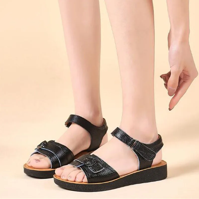 

YAERNI2020new summer genuine leather mother sandals flat non-slip comfortable shoes casual sandals women sandals big size sandal