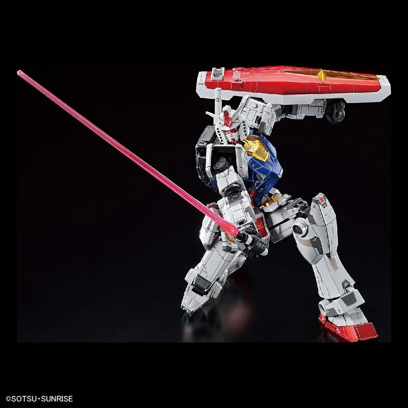 Фото Детские сборные игрушки Bandai, модель робота Gundam Base Limited GYF RX78F00 Gundam с титановой отделкой, коллекционные аниме экшн-фигурки №4