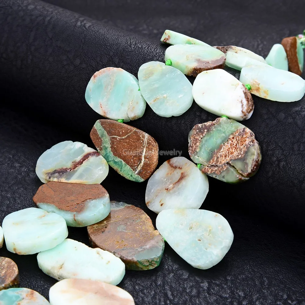 

GuaiGuai Jewelry 19" 2 Strands Top-Drilled Natural Green Nugget Freedom Chrysoprase Green Crystal Necklace Jade OT Clasp