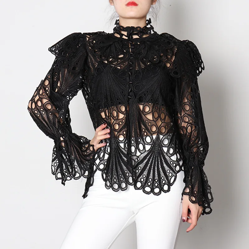 

Женская винтажная кружевная рубашка, ажурная прозрачная блузка с вышивкой и воротником-стойкой, мешковатая рубашка с расклешенными рукава...