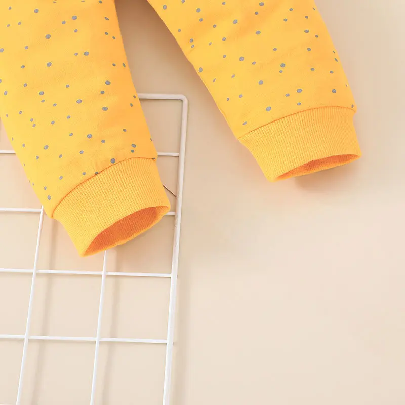

2021 Winter Children Sets Long Sleeve O Neck Print Rainbow Coat Yellow Dot Trousers Cute 2Pcs Girls Boys Clothes Sets 0-2T