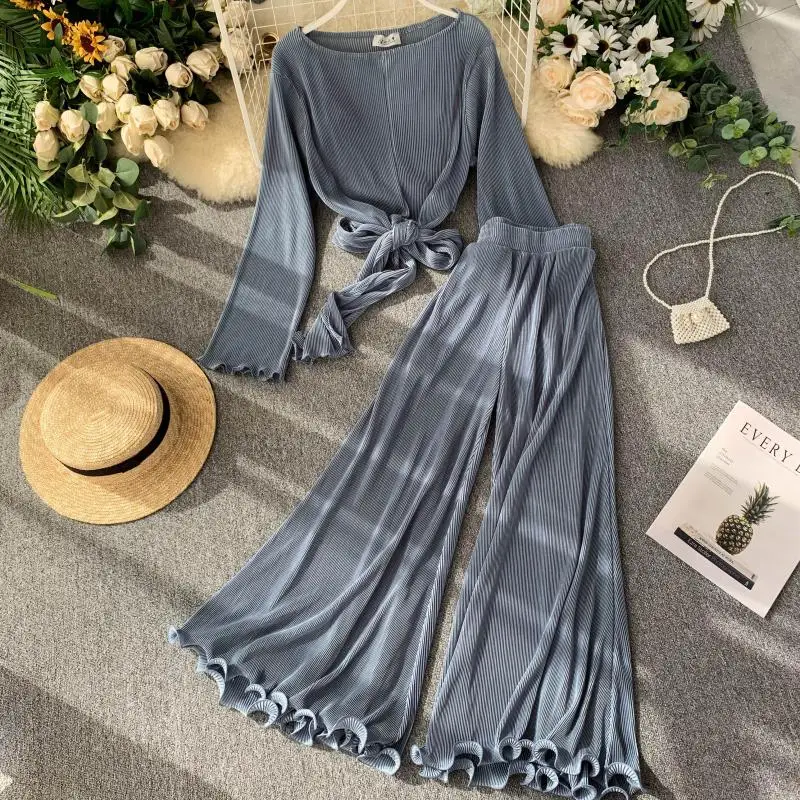 Женский костюм со складками комплект из двух предметов укороченный Топ с длинным