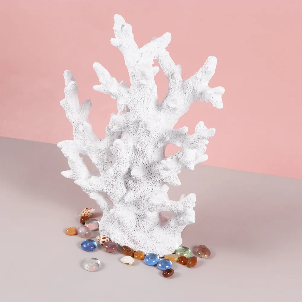 

Fish Tank Artificial Coral Aquarium Coral Ornament Resin Coral Landscape Beautiful Coral Decor (White)