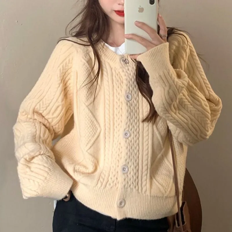 

Spring Autumn cropped stripeed kawaii Twist Knitted Sweater Cardigan Korean Stripe Pull Femme Jersey Female Jumper Knitting girl