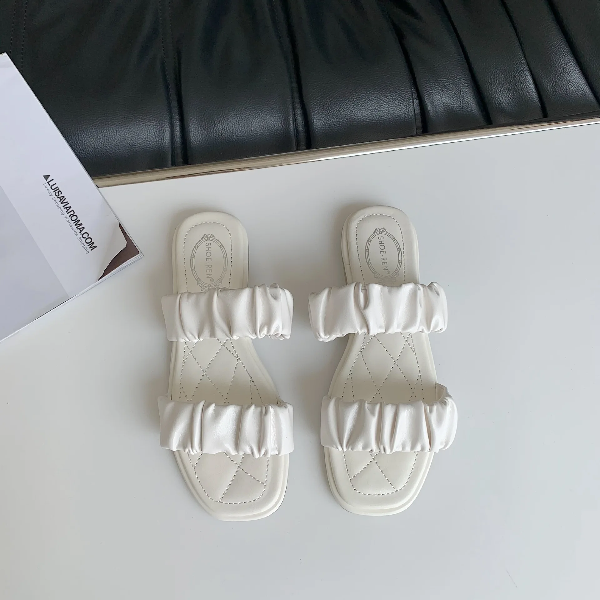 

Slippers Casual Shoes Slipers Women Slides Luxury 2021 Summer Soft Rubber Flat PU Concise Rome Fabric Basic TPR Fashion Shoes Wo