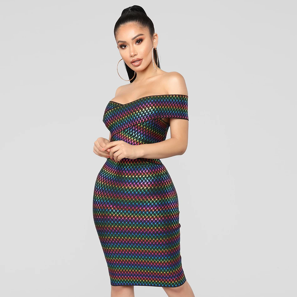 Женское Бандажное платье без рукавов облегающее с открытыми плечами и принтом в