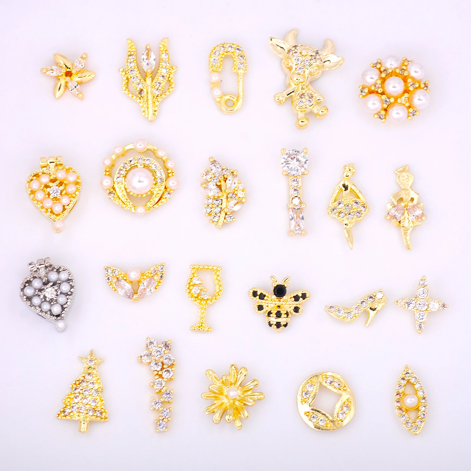 

Аксессуары для ногтей, роскошные стразы из сплава циркона с металлической основой, ювелирные изделия из сплава циркона для дизайна ногтей, 4 шт.