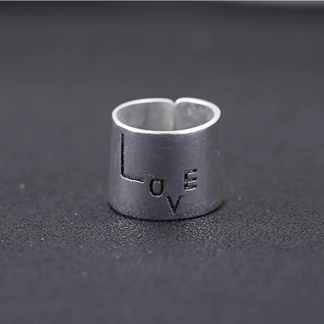 

925 Silver Vintage Women Fashion Love Letter Engraved Mini Rings Retro Style Anti Allergy Chic Rings Personalized Couple Rings