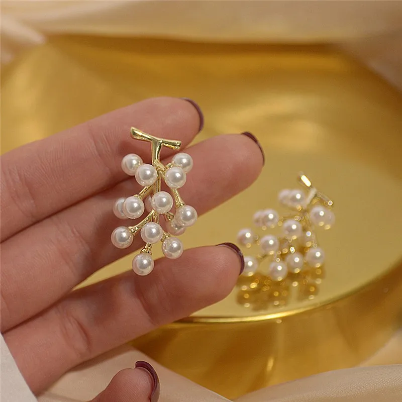 

New Arrive Luxury 14K Real Gold Personality Grape Pearl Stud Earrings for Women Cubic Zircon ZCelegant Gift Earrings