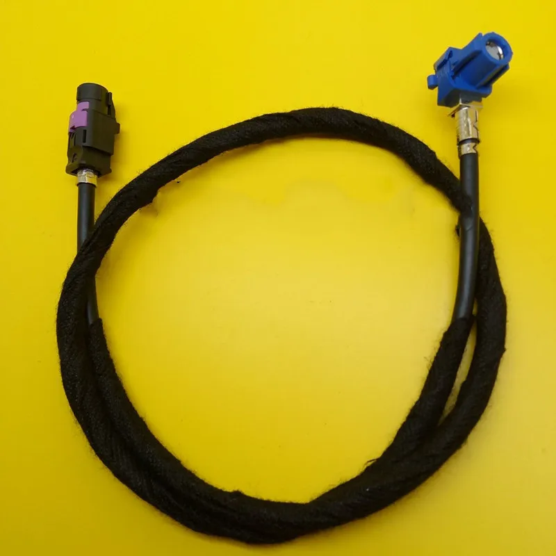 

1/2/5 . LVDS line Mercedes Benz