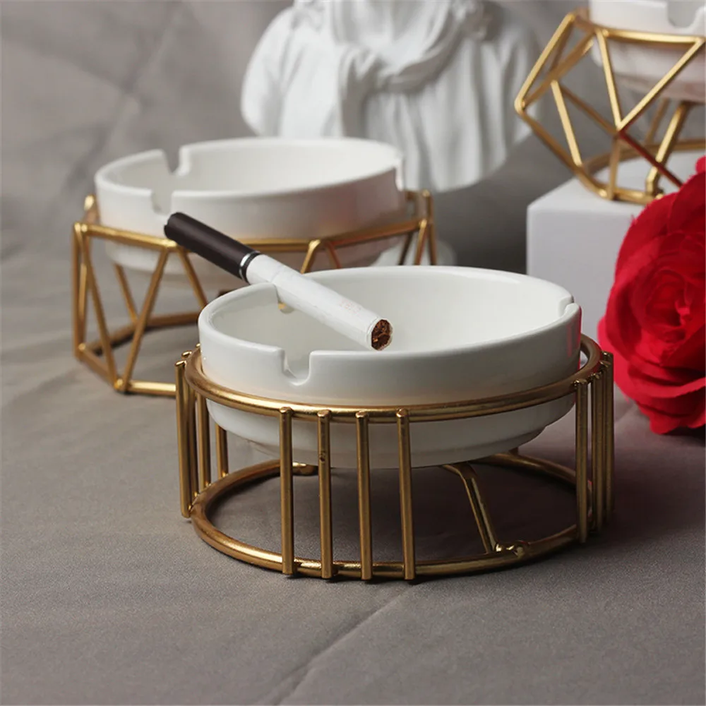 

Ceramic Metal Ashtray Geometry Hollow Tray Office Living Room Trend Simple White Ashtray Decoration Cigarette Accessories Tool