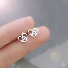 Серьги Love с узлом женские темпераментные простые высококачественные серьги в форме сердца модные маленькие изысканные гипоаллергенные серьги