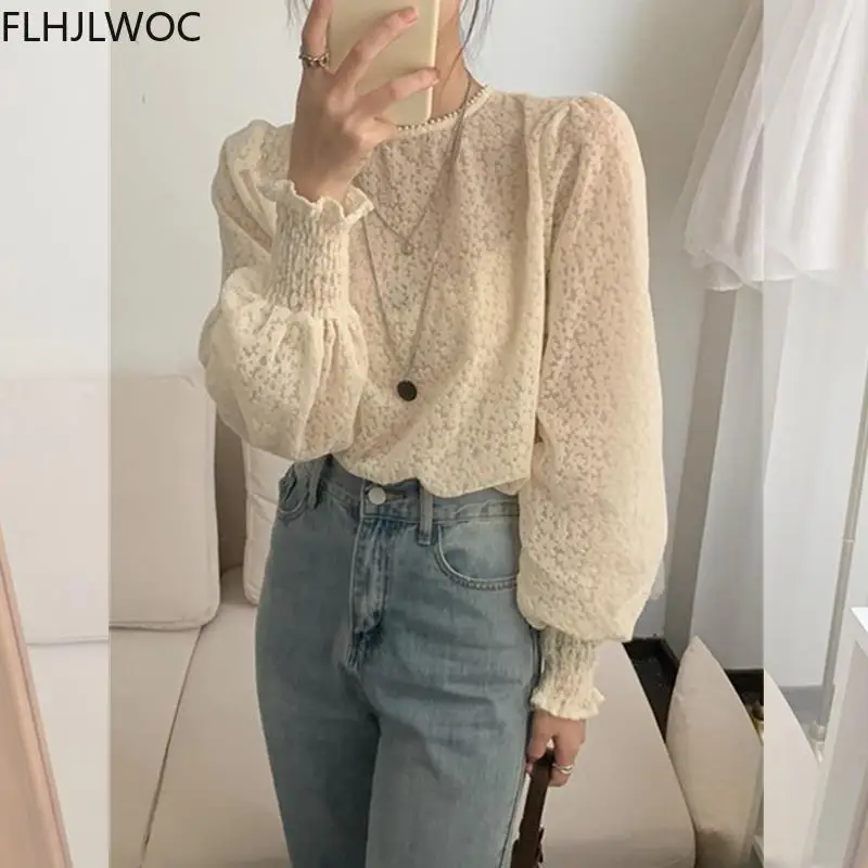 

2021 Hot Sales Design Chic Korea Hollow Out Floral Lace Tops All-Match Women Femme Black Retro Vintage Beading Shirts Blouses