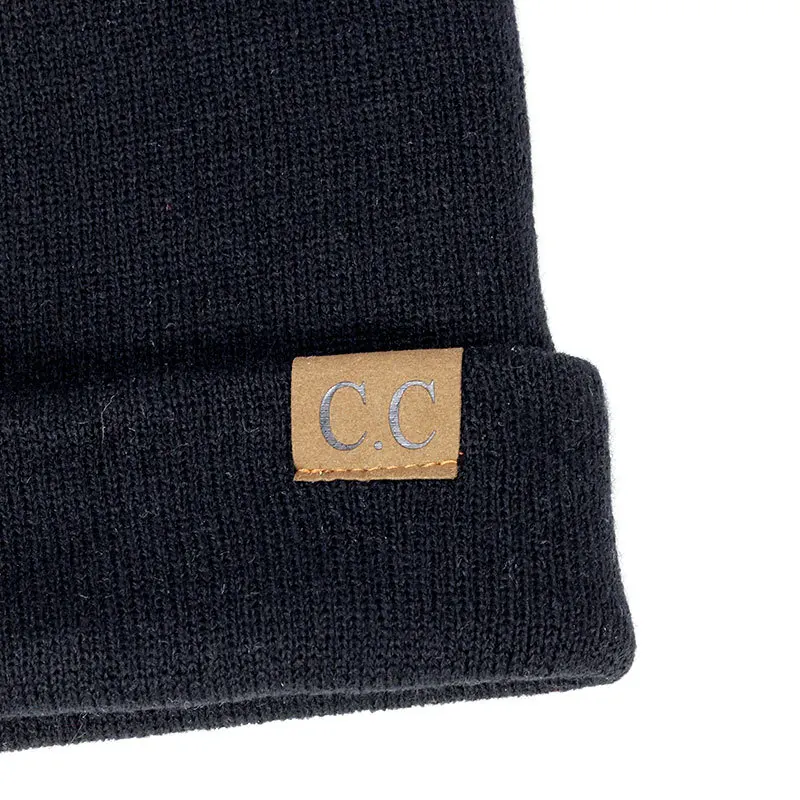 

1 Pcs Casual Ski Beanies For Men Women Warm Knitted Winter Hat Fashion Solid Hip-hop Beanie Hat Unisex Cap