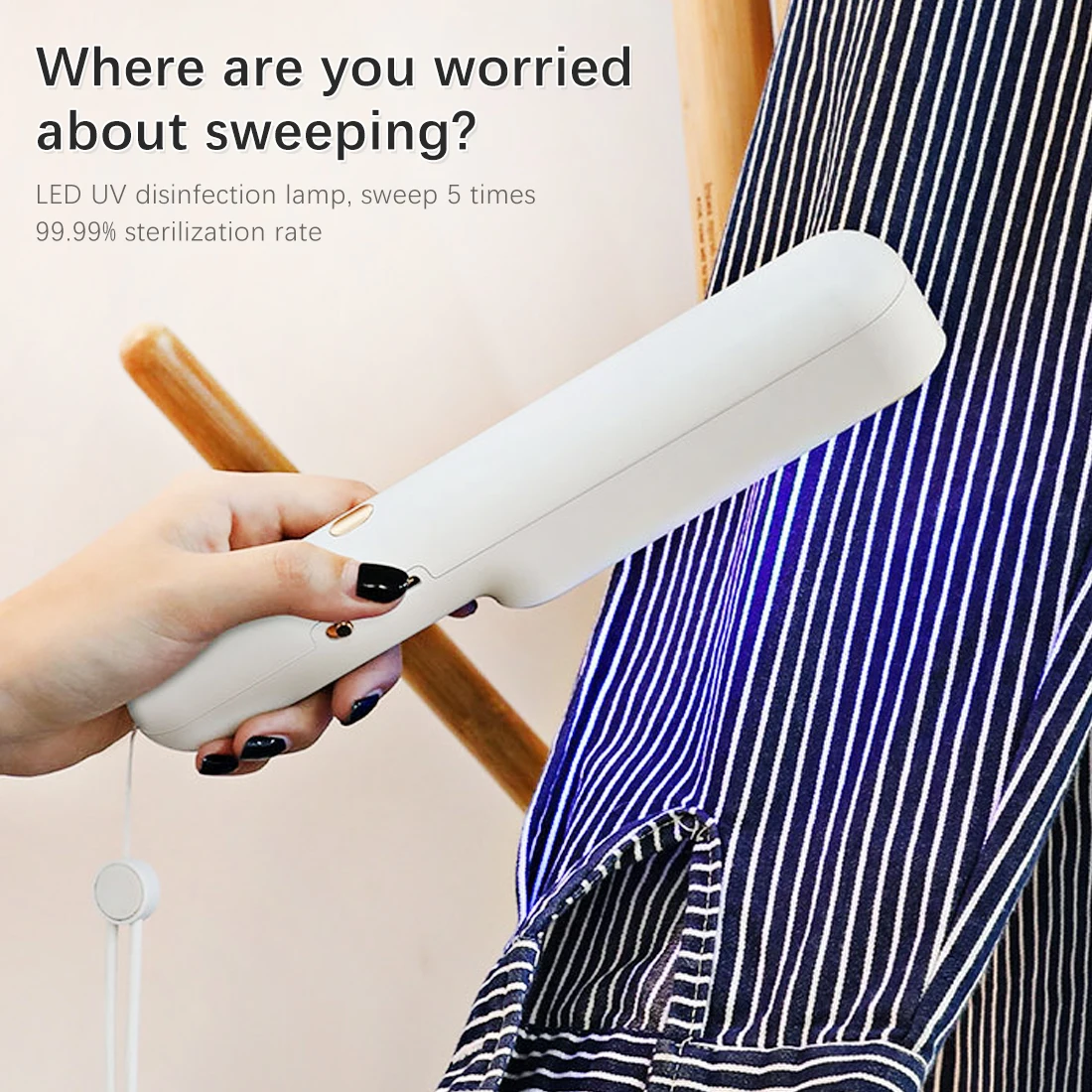 

LED UV Light Rechargeable Ultraviolet Disinfection Light Portable UV Sterilizer Light For Mobile Phone Wardrobe Toy USB Charging