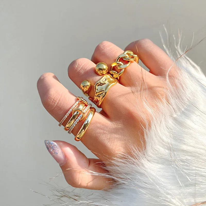 

Street Style Brass 18k Gold Plated Open Finger Rings Twisted Metal Ball Resizable Gold Ring
