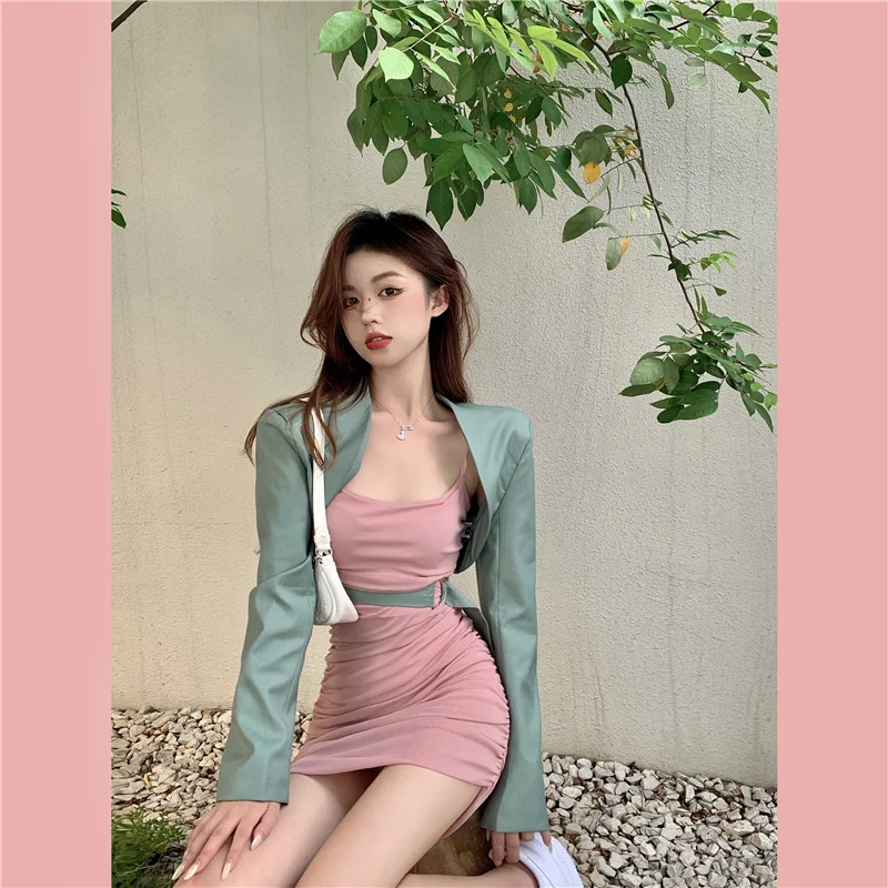 

Женское Сетчатое платье на бретелях, новинка 2021, сексуальная облегающая плиссированная мини-юбка + короткий топ с ремнем, костюм для женщин