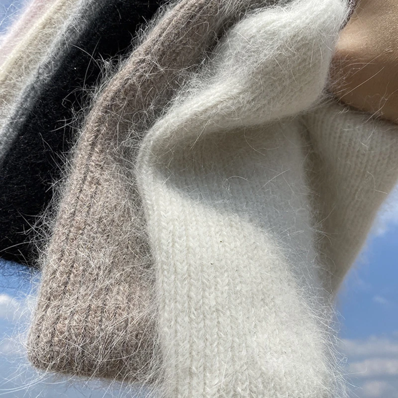 Зимняя шапка из ангоры теплый трикотажный головной убор с кошачьими ушками |