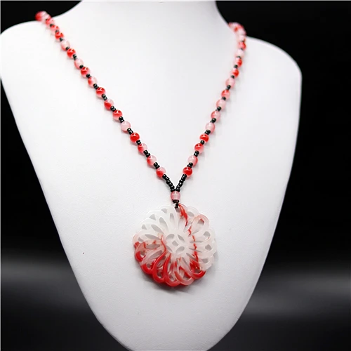 Ожерелье из натурального красного и белого нефрита подвеска в форме мельницы