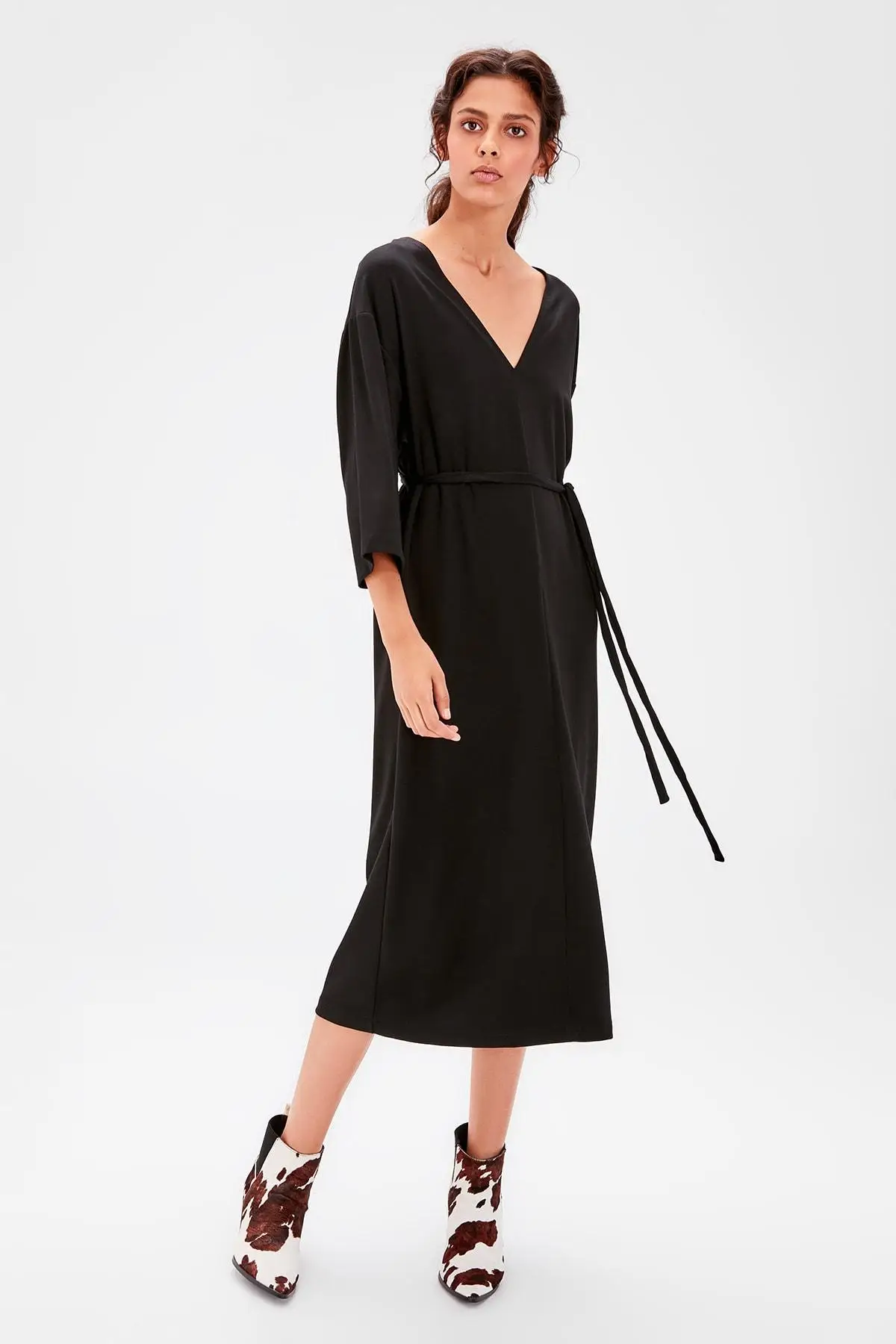 Трикотажное платье Trendyol черного цвета цвет черный TWOAW20EL1537|Женские платья| |