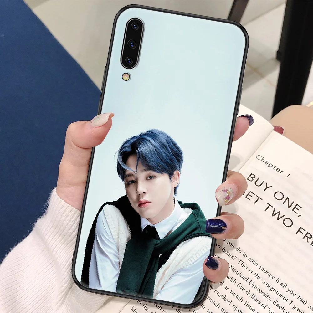 Чехол Jimin Handsome для Samsung Galaxy A10 A12 A20E A21S A30 A32 A40 A50 A51 A52 A70 A71 A72 A5 A6 A7 2016 20 черный мягкий.